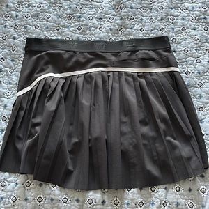 Nike Black ruffle golf skirt